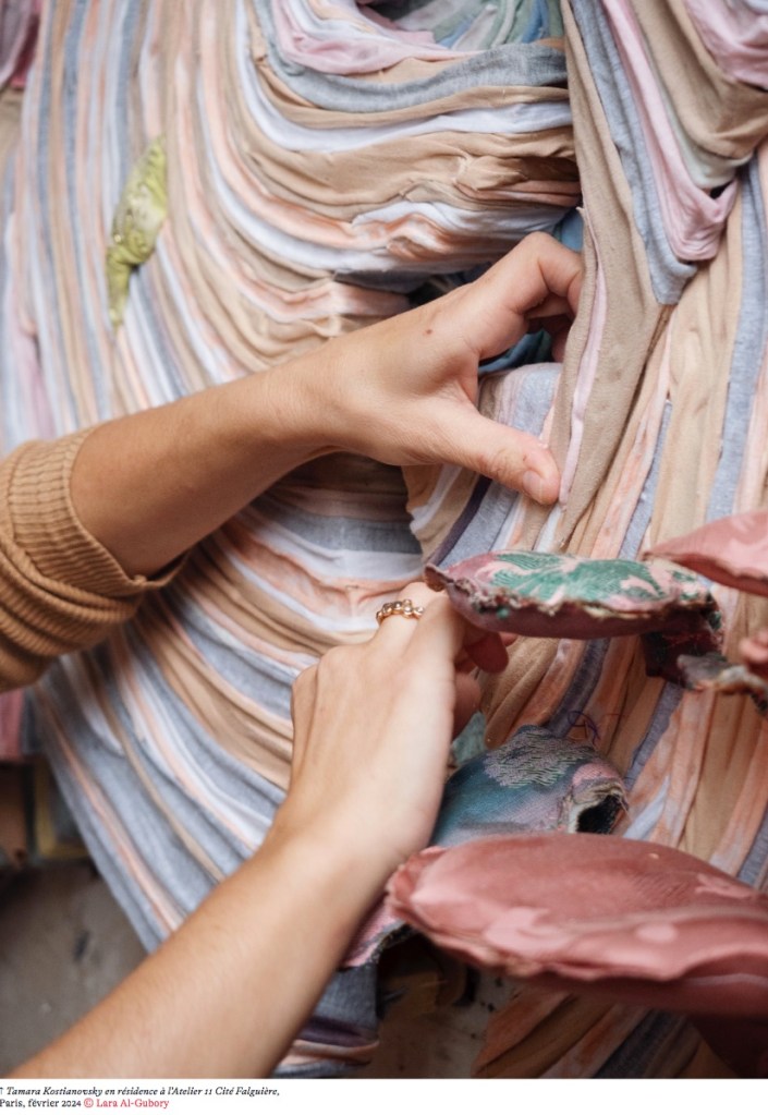 Tamara Kostianovsky en résidence à l’Atelier 11 Cité Falguière, Paris, février 2024© Lara Al-Gubory